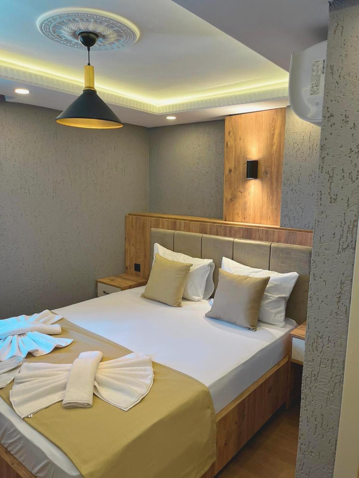 Yellow Bull Istanbul Hotel Ngoại thất bức ảnh