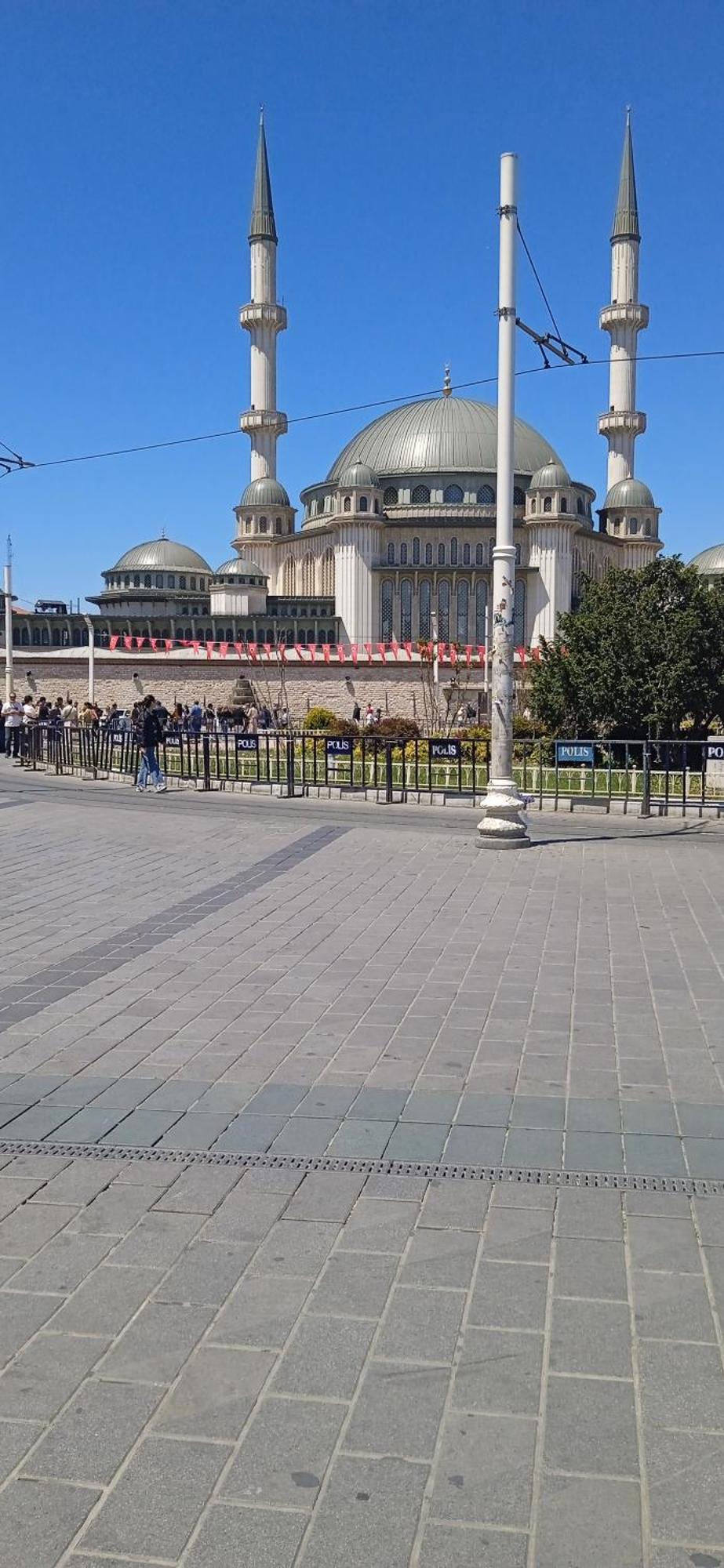 Yellow Bull Istanbul Hotel Ngoại thất bức ảnh